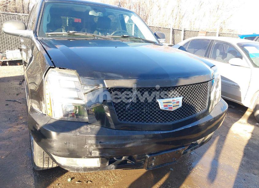 Photo 18 of 2007 Cadillac Escalade STANDARD (VIN 1GYFK63807R291527)