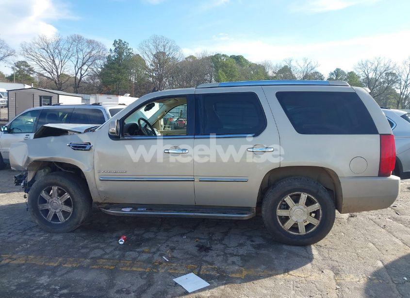 Photo 14 of 2007 Cadillac Escalade STANDARD (VIN 1GYFK63817R119510)