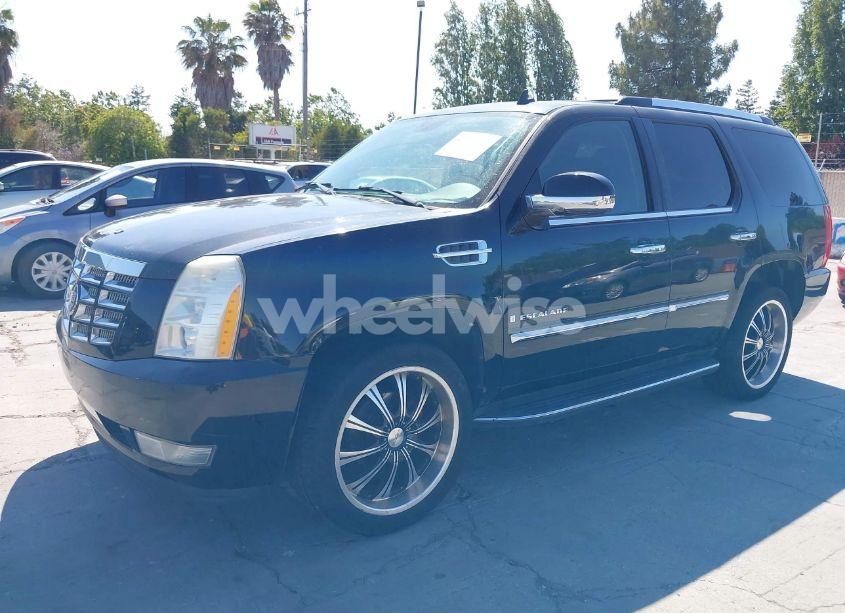 Photo 2 of 2008 Cadillac Escalade STANDARD (VIN 1GYFK63818R109528)
