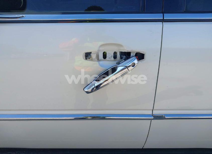 Photo 13 of 2008 Cadillac Escalade STANDARD (VIN 1GYFK63818R156980)