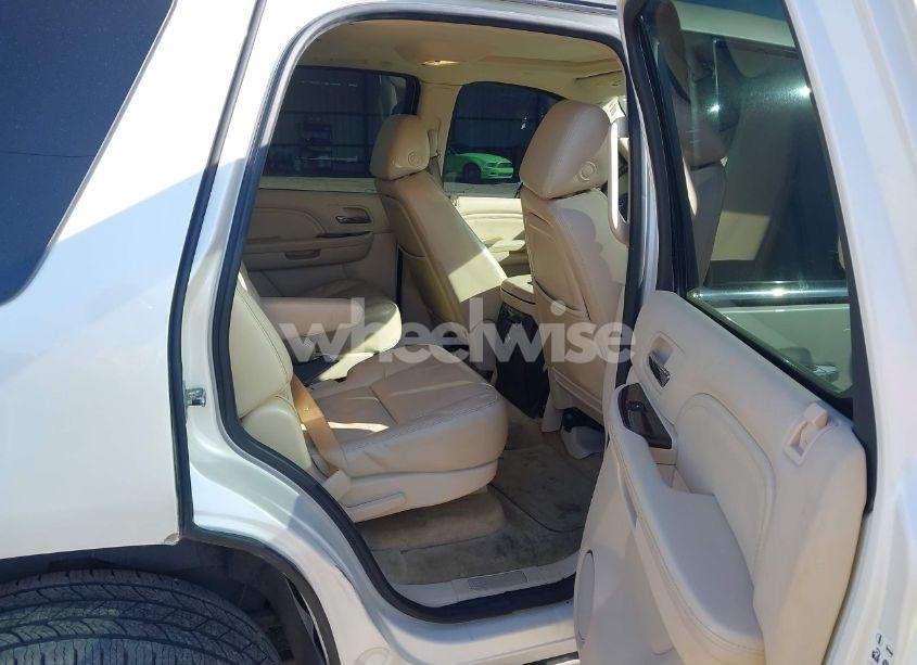 Photo 8 of 2008 Cadillac Escalade STANDARD (VIN 1GYFK63818R156980)