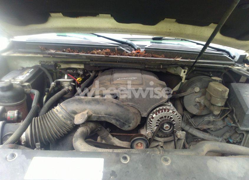 Photo 10 of 2007 Cadillac Escalade STANDARD (VIN 1GYFK63827R175455)