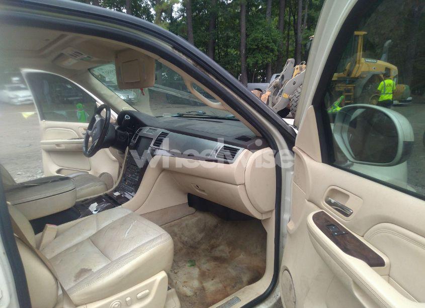 Photo 5 of 2007 Cadillac Escalade STANDARD (VIN 1GYFK63827R175455)