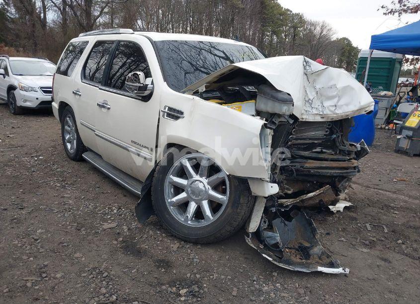 2007 Cadillac Escalade STANDARD (VIN 1GYFK63827R342526) main photo