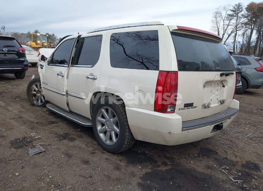 Photo 3 of 2007 Cadillac Escalade STANDARD (VIN 1GYFK63827R342526)