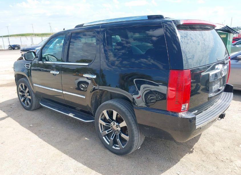 Photo 3 of 2008 Cadillac Escalade STANDARD (VIN 1GYFK63828R132025)