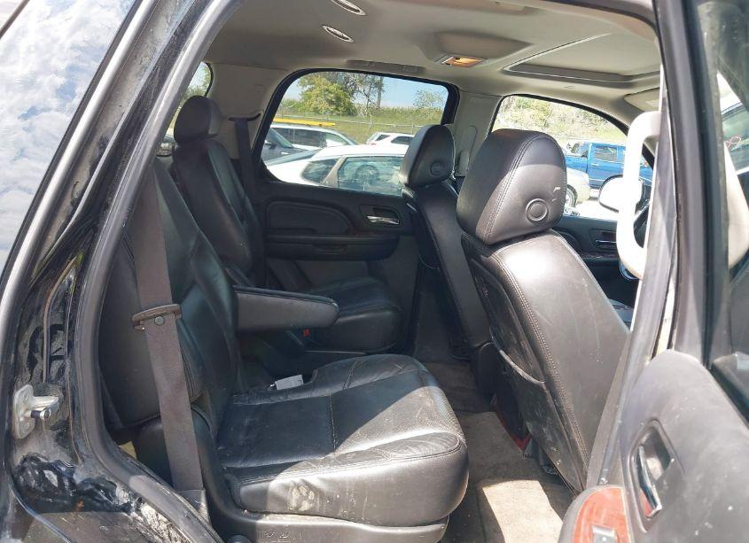 Photo 8 of 2008 Cadillac Escalade STANDARD (VIN 1GYFK63828R132025)