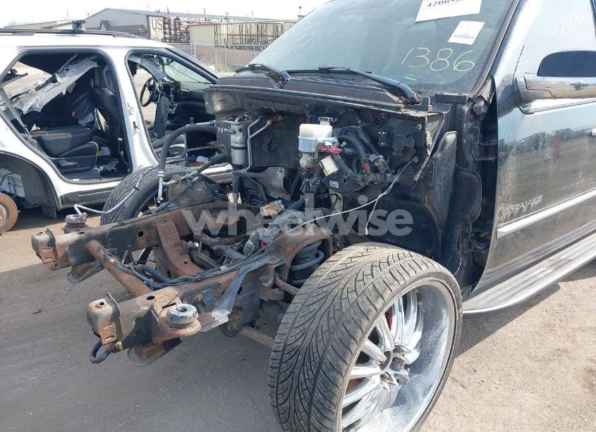 Photo 6 of 2008 Cadillac Escalade STANDARD (VIN 1GYFK63828R141386)