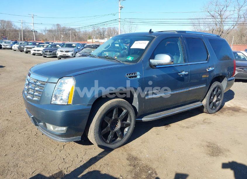 Photo 2 of 2008 Cadillac Escalade STANDARD (VIN 1GYFK63828R160133)