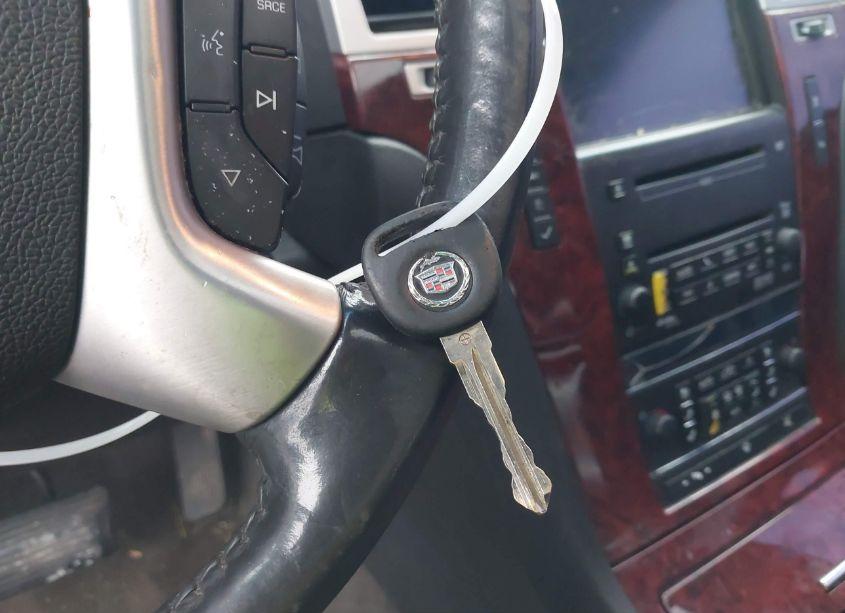 Photo 11 of 2008 Cadillac Escalade STANDARD (VIN 1GYFK63828R224591)