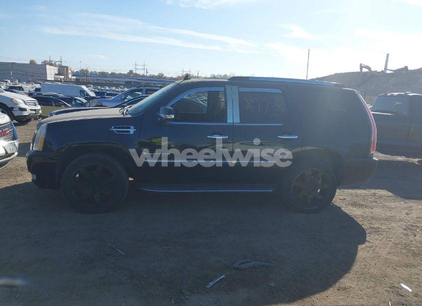 Photo 14 of 2007 Cadillac Escalade STANDARD (VIN 1GYFK63837R285897)