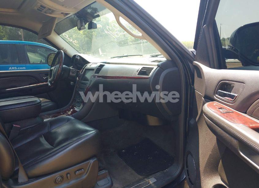 Photo 5 of 2008 Cadillac Escalade STANDARD (VIN 1GYFK63838R253033)