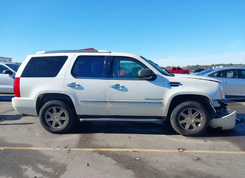 Photo 14 of 2007 Cadillac Escalade STANDARD (VIN 1GYFK63847R272088)