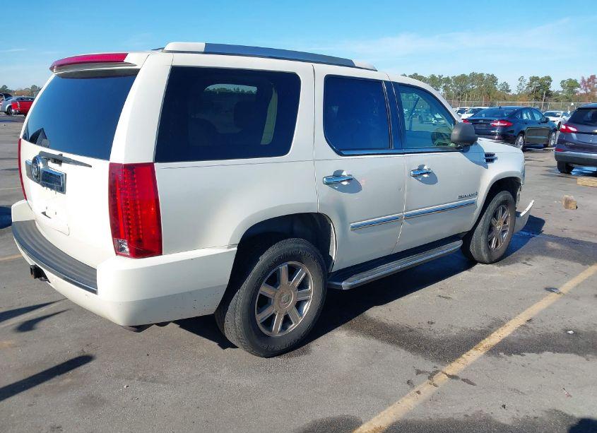 Photo 4 of 2007 Cadillac Escalade STANDARD (VIN 1GYFK63847R272088)