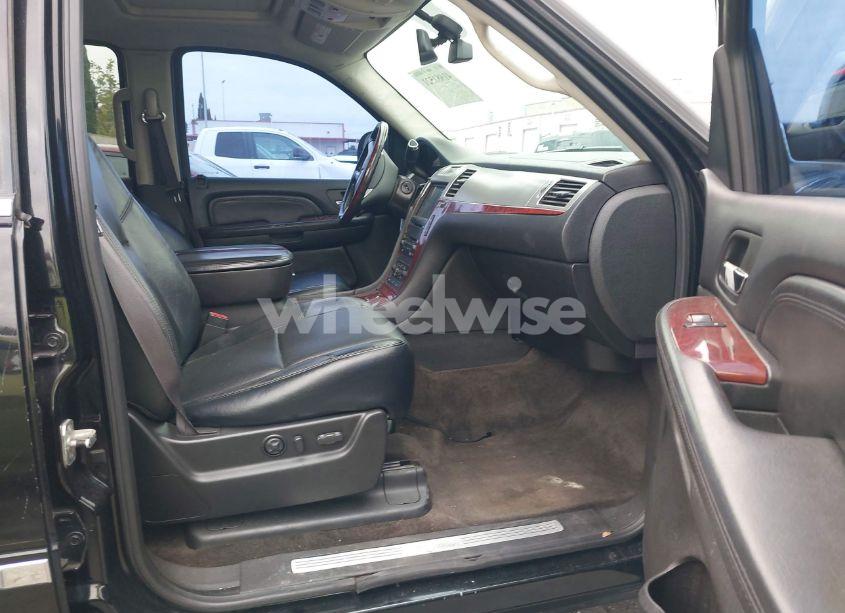 Photo 5 of 2008 Cadillac Escalade STANDARD (VIN 1GYFK63848R223426)