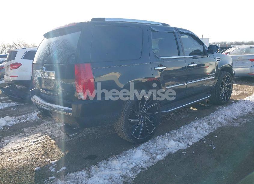 Photo 4 of 2007 Cadillac Escalade STANDARD (VIN 1GYFK63857R218413)