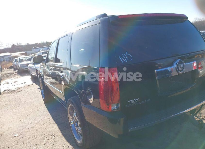 Photo 3 of 2007 Cadillac Escalade STANDARD (VIN 1GYFK63857R296531)