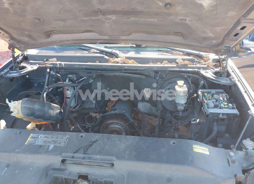 Photo 10 of 2007 Cadillac Escalade STANDARD (VIN 1GYFK63857R383880)