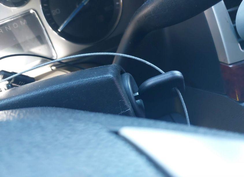 Photo 11 of 2007 Cadillac Escalade STANDARD (VIN 1GYFK63857R402637)