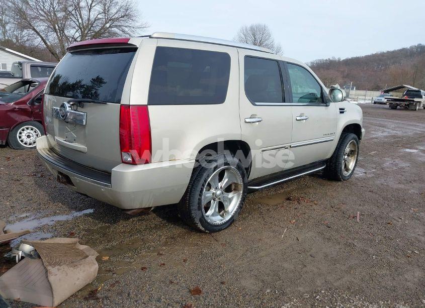 Photo 3 of 2007 Cadillac Escalade STANDARD (VIN 1GYFK63877R269198)