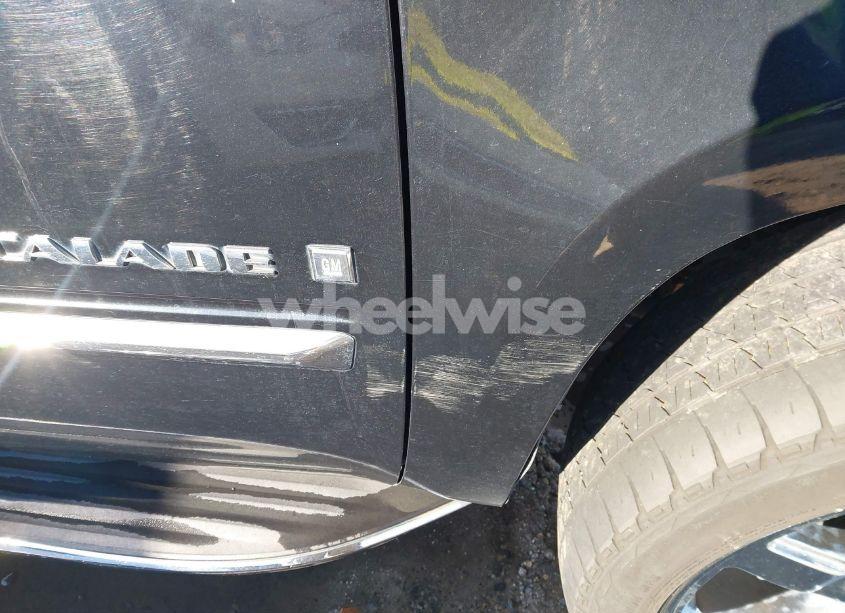 Photo 18 of 2007 Cadillac Escalade STANDARD (VIN 1GYFK63877R371293)