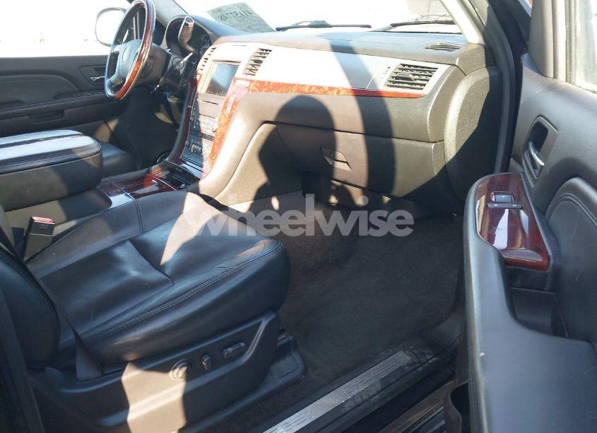 Photo 5 of 2007 Cadillac Escalade STANDARD (VIN 1GYFK63877R371293)