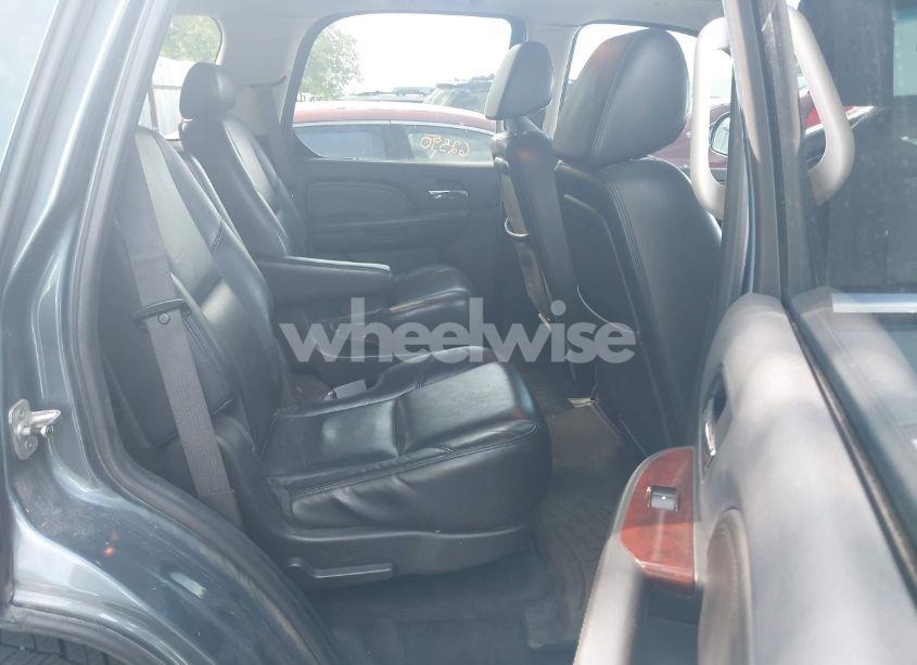 Photo 8 of 2008 Cadillac Escalade STANDARD (VIN 1GYFK63878R233500)