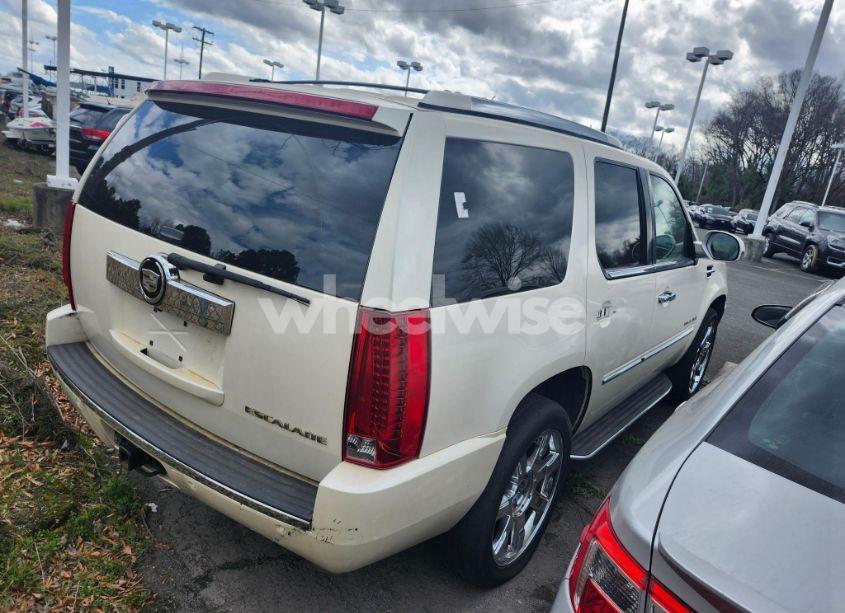Photo 4 of 2008 Cadillac Escalade (VIN 1GYFK63888R158693)
