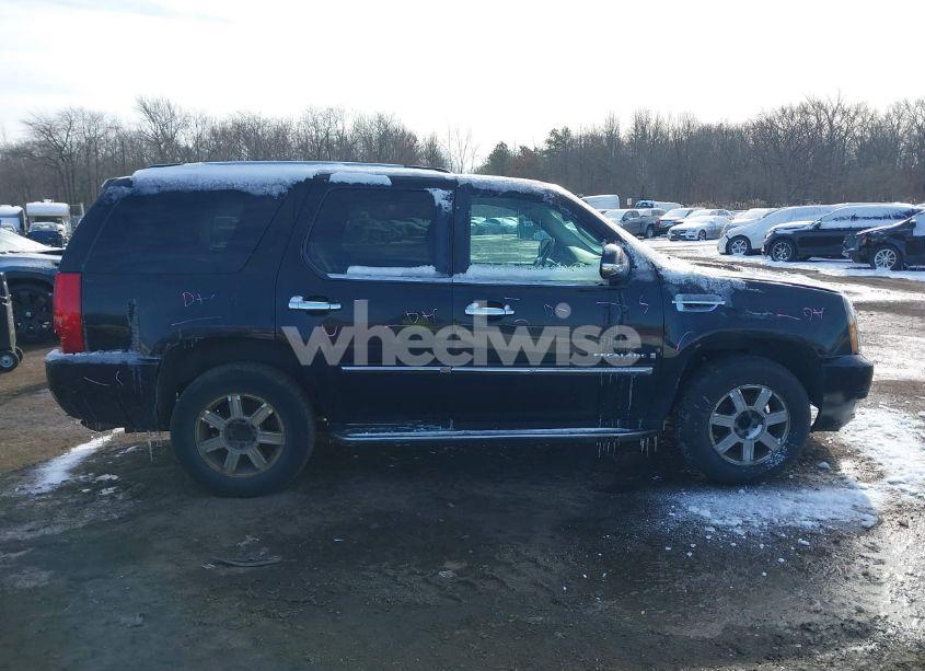 Photo 13 of 2008 Cadillac Escalade STANDARD (VIN 1GYFK63888R174313)