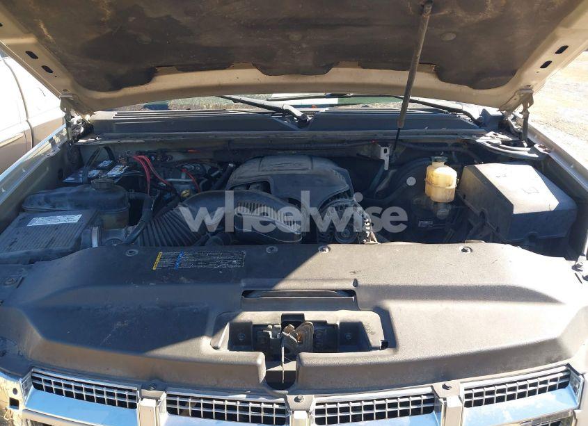 Photo 10 of 2007 Cadillac Escalade STANDARD (VIN 1GYFK63897R423930)