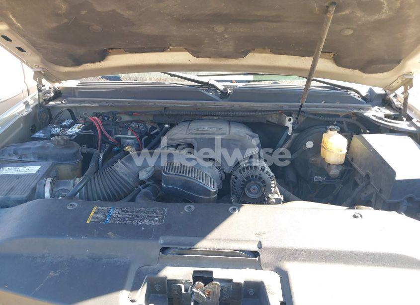 Photo 13 of 2007 Cadillac Escalade STANDARD (VIN 1GYFK63897R423930)