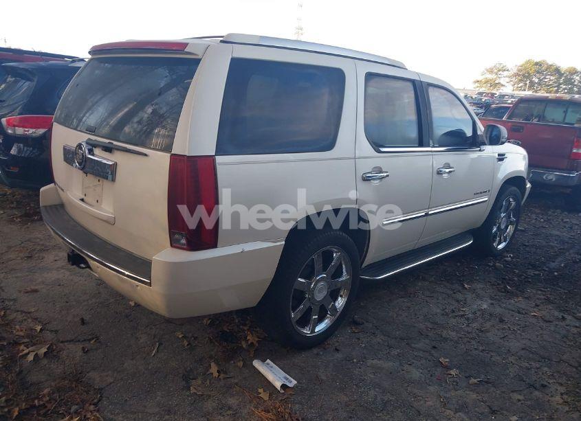 Photo 4 of 2007 Cadillac Escalade STANDARD (VIN 1GYFK638X7R143837)