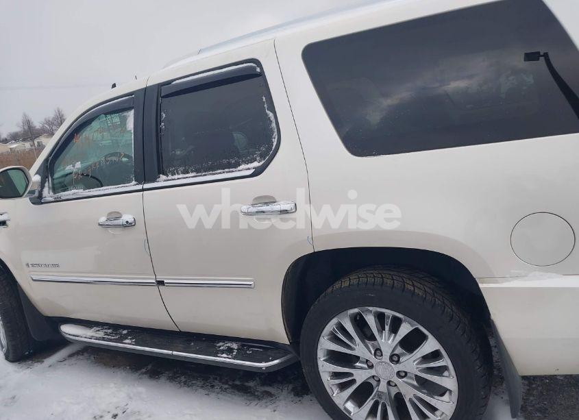 Photo 15 of 2008 Cadillac Escalade STANDARD (VIN 1GYFK638X8R106014)