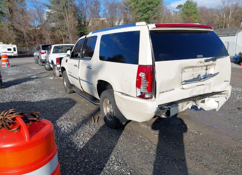 Photo 3 of 2007 Cadillac Escalade ESV STANDARD (VIN 1GYFK66807R301579)