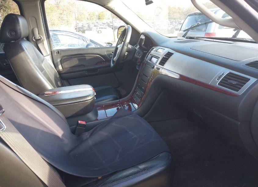 Photo 5 of 2007 Cadillac Escalade ESV STANDARD (VIN 1GYFK66817R235057)