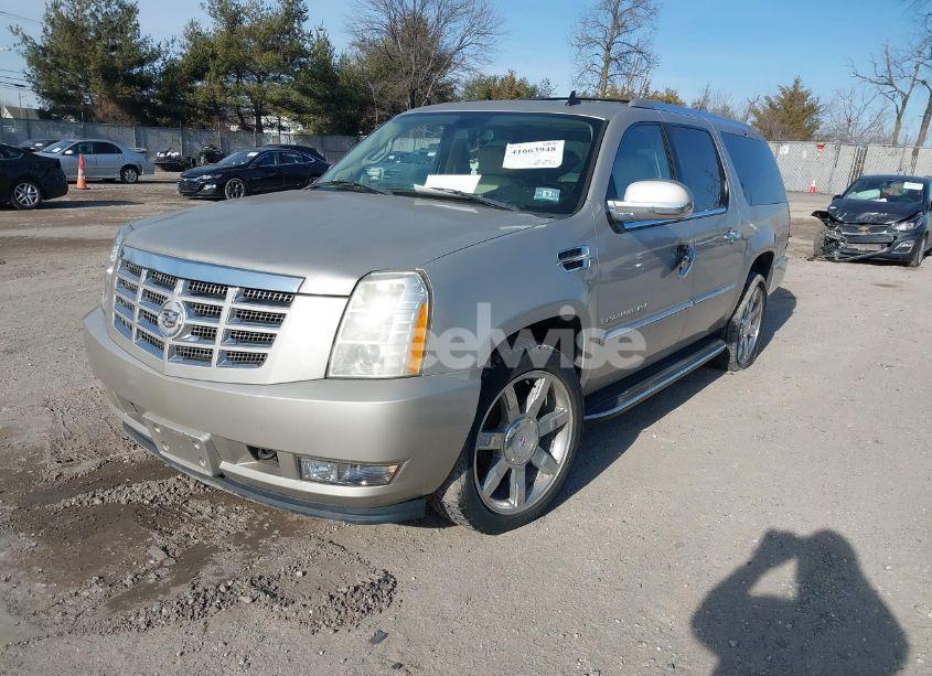 Photo 2 of 2008 Cadillac Escalade ESV STANDARD (VIN 1GYFK66818R153525)