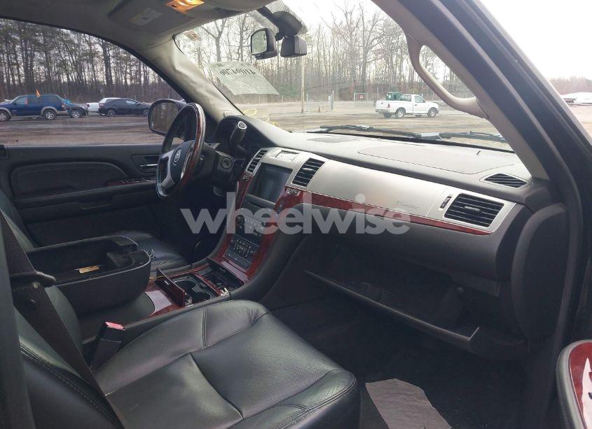 Photo 5 of 2007 Cadillac Escalade ESV STANDARD (VIN 1GYFK66827R265412)