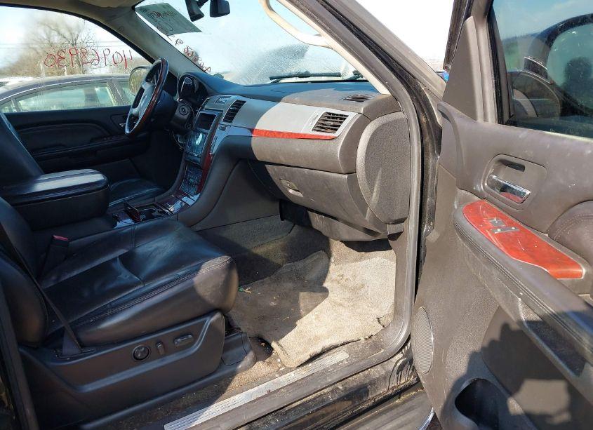 Photo 5 of 2007 Cadillac Escalade ESV STANDARD (VIN 1GYFK66827R378163)