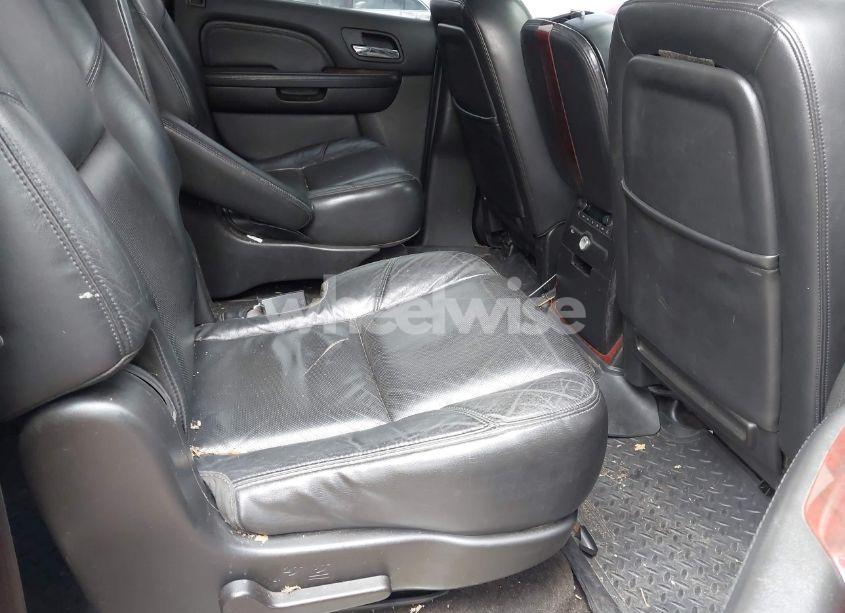 Photo 8 of 2008 Cadillac Escalade ESV STANDARD (VIN 1GYFK66828R106598)