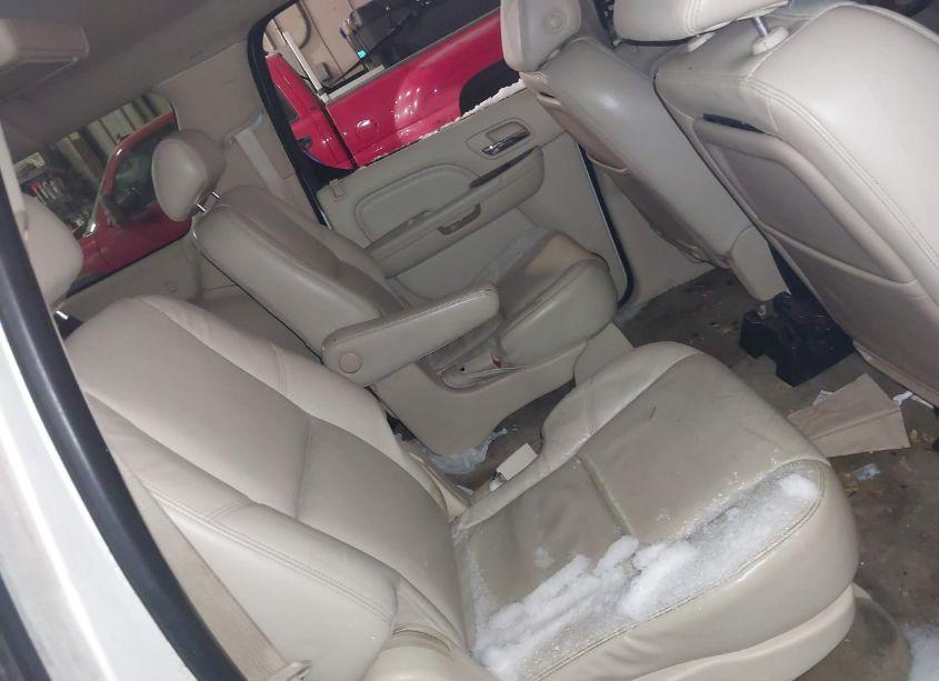 Photo 8 of 2008 Cadillac Escalade ESV STANDARD (VIN 1GYFK66838R106285)