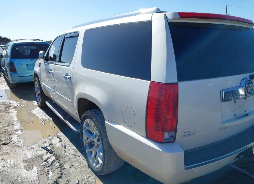 Photo 3 of 2008 Cadillac Escalade ESV STANDARD (VIN 1GYFK66888R272365)