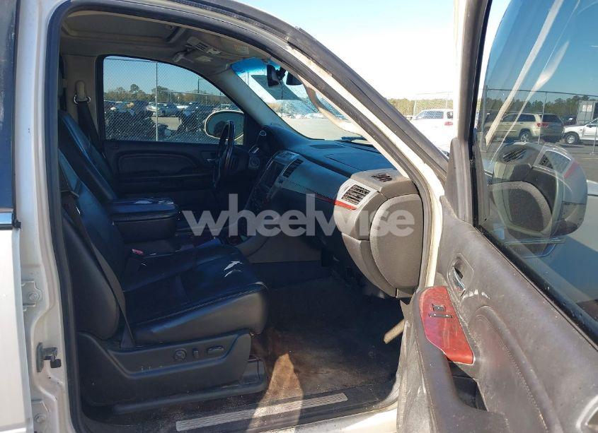 Photo 5 of 2008 Cadillac Escalade ESV STANDARD (VIN 1GYFK66898R208545)