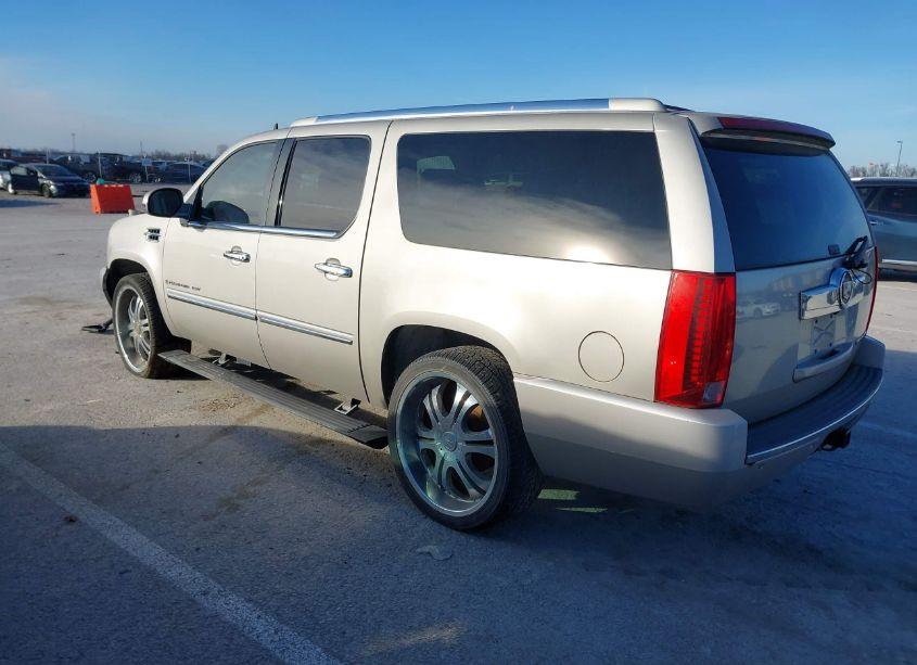Photo 3 of 2007 Cadillac Escalade ESV STANDARD (VIN 1GYFK668X7R422457)