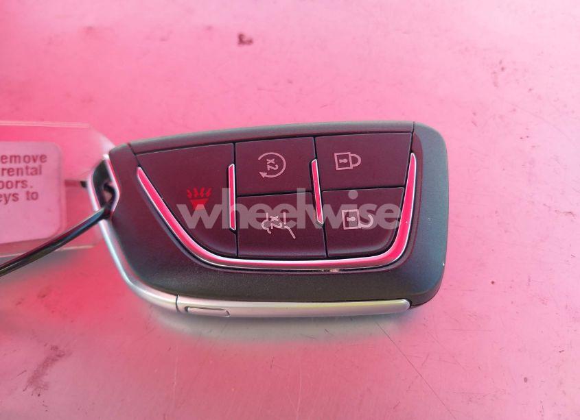 Photo 11 of 2025 Cadillac Xt4 FWD PREMIUM LUXURY (VIN 1GYFZCR41SF152998)