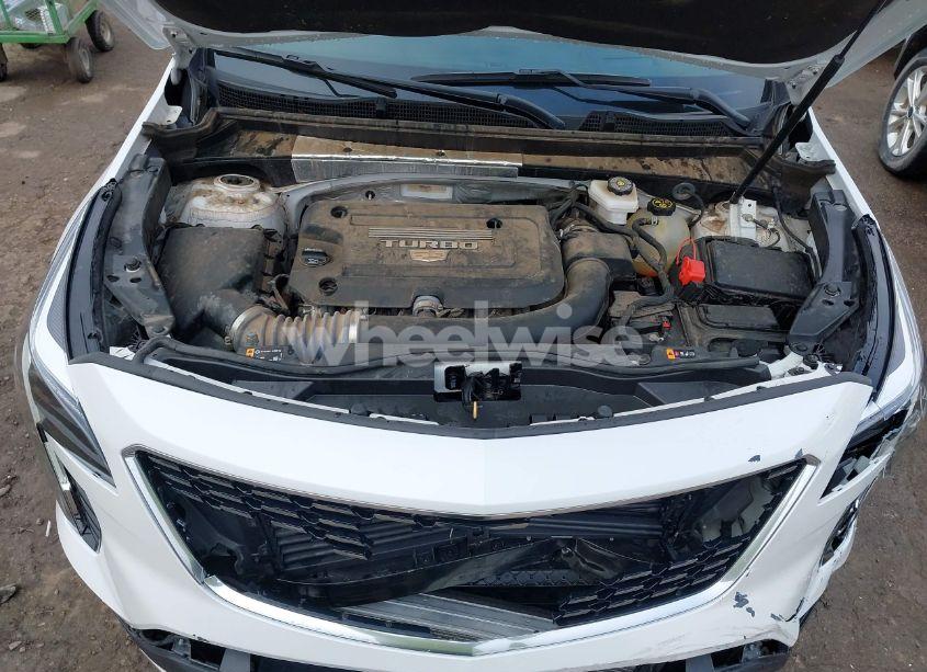 Photo 10 of 2022 Cadillac Xt4 FWD PREMIUM LUXURY (VIN 1GYFZCR42NF124440)