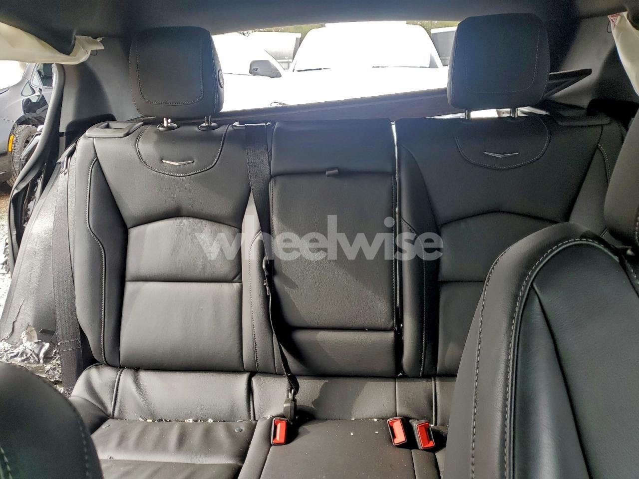 Photo 10 of 2025 CADILLAC XT4 PREMIUM LUXURY (VIN 1GYFZCR42SF126586)