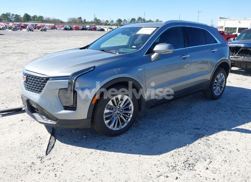 Photo 2 of 2024 Cadillac Xt4 FWD PREMIUM LUXURY (VIN 1GYFZCR44RF130066)