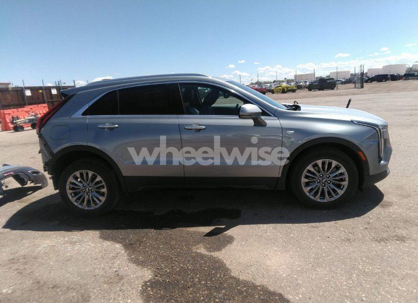 Photo 14 of 2024 Cadillac Xt4 FWD PREMIUM LUXURY (VIN 1GYFZCR46RF221436)