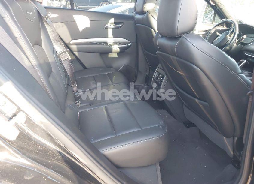 Photo 8 of 2021 Cadillac Xt4 FWD PREMIUM LUXURY (VIN 1GYFZCR47MF000064)