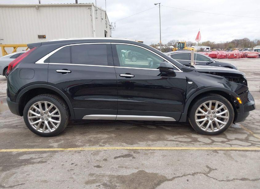 Photo 13 of 2019 Cadillac Xt4 PREMIUM LUXURY (VIN 1GYFZCR4XKF205195)